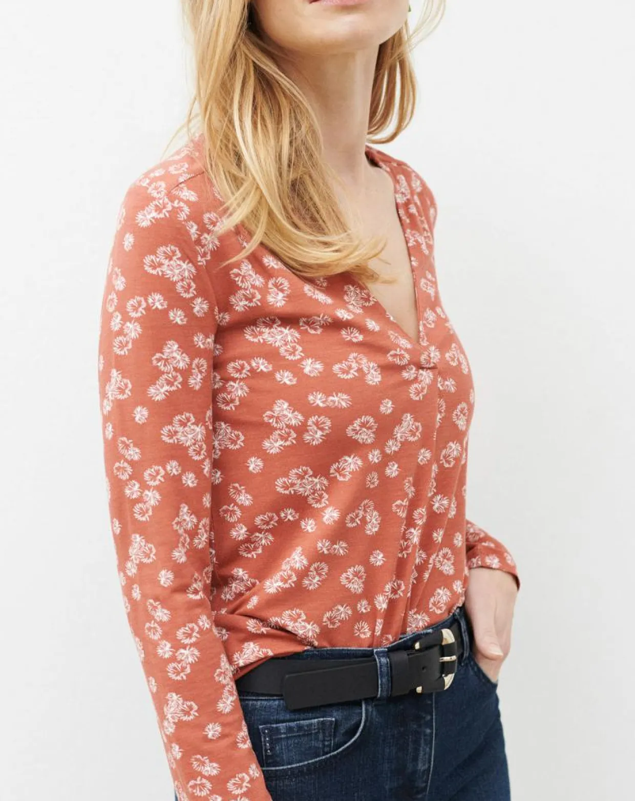 T-Shirt Doris à fleurs pêche-Caroll Sale