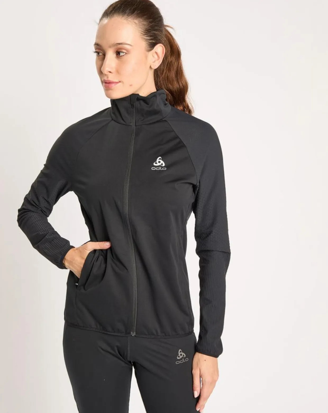 Femme Odlo Vestes, Blousons^Veste de running Zeroweight Warm Hybrid noire