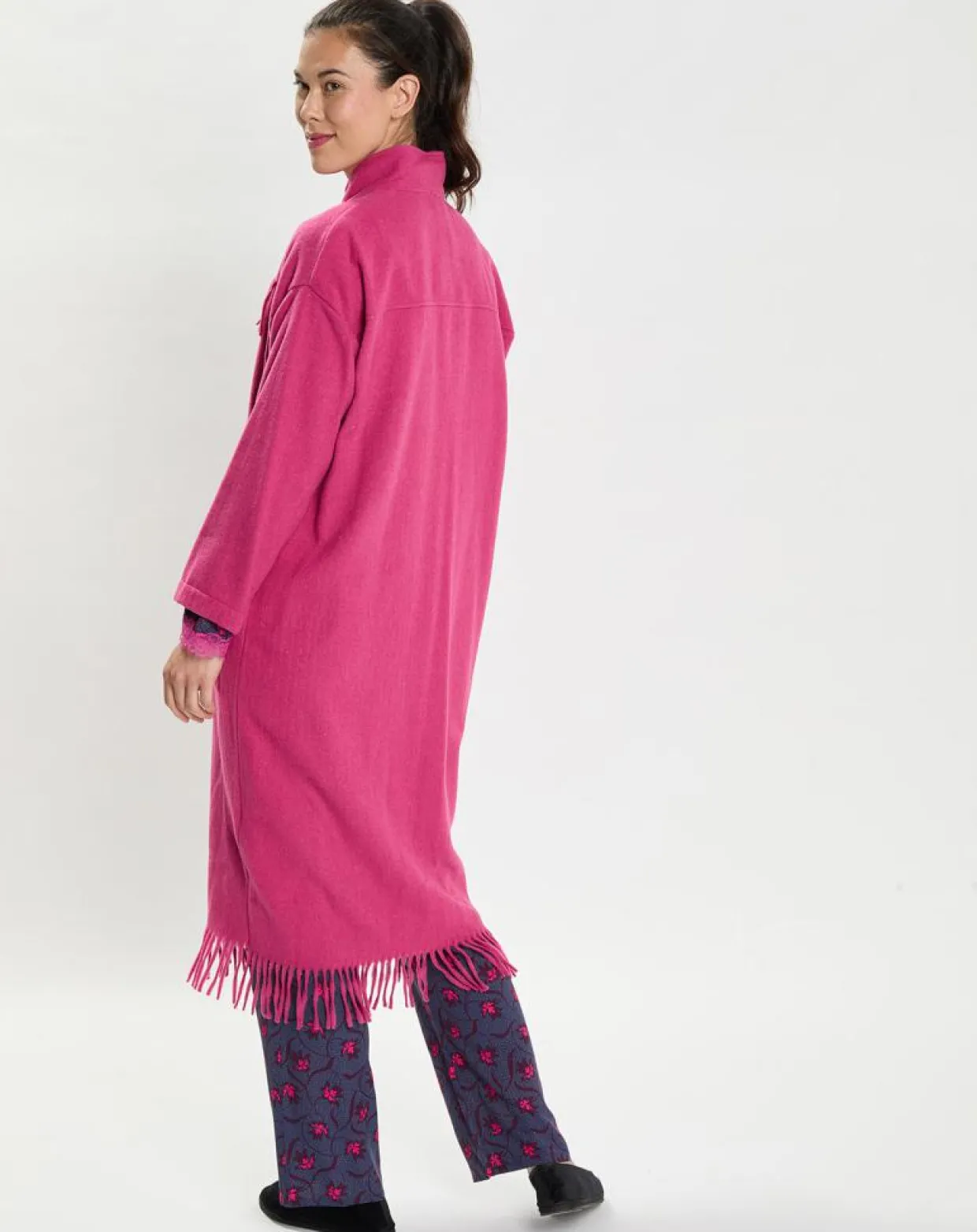 Femme Le Chat Lingerie, Nuit^Veste en Laine mélangée Foehn pivoine