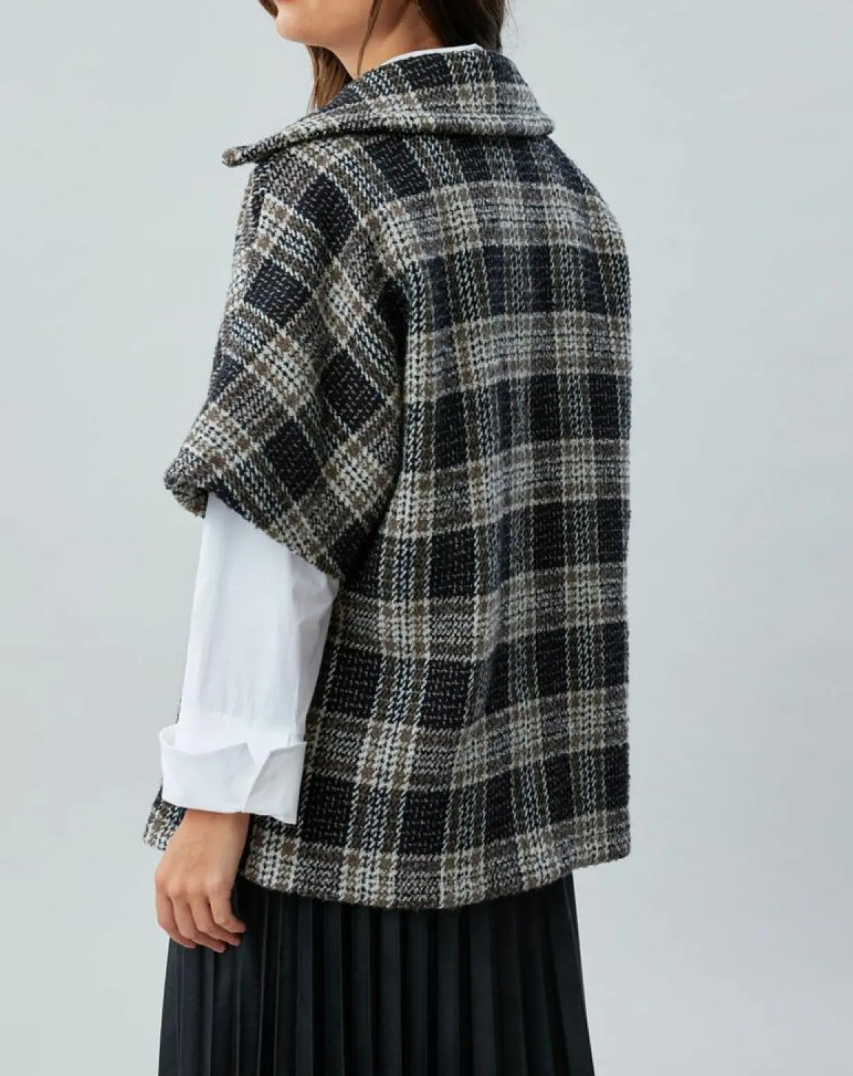 Femme Lauren Vidal Vestes, Blousons^Veste en Laine mélangée manches courtes Biba noire